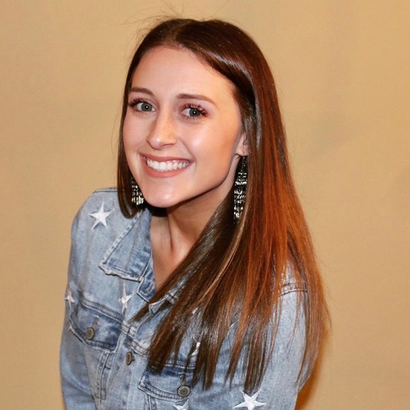 Meet your Posher, Laylee - Picture 1 of 1